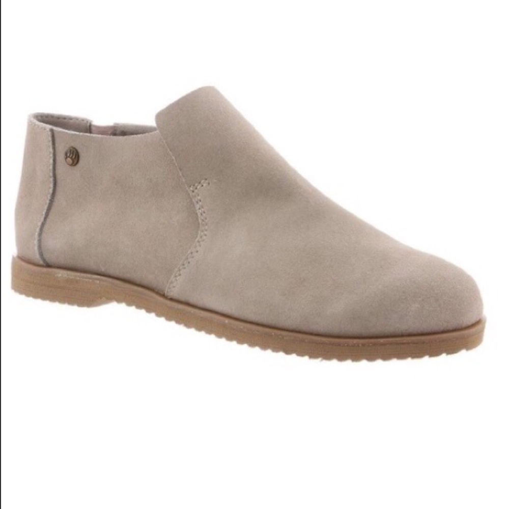 BearPaw suede slip ons - Picture 2 of 6